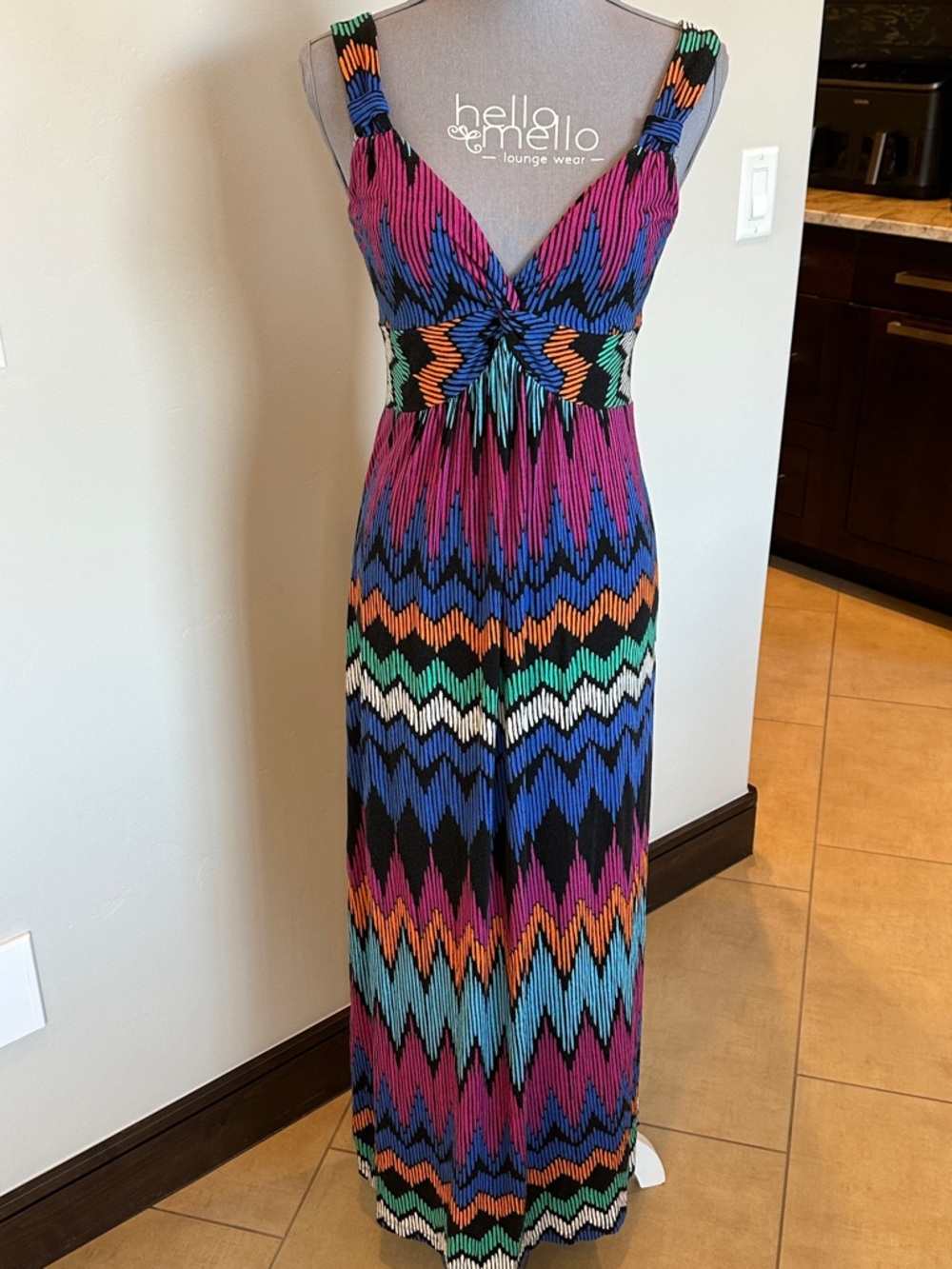 Spense Multi-Color Zigzag V-Neck Maxi Dress